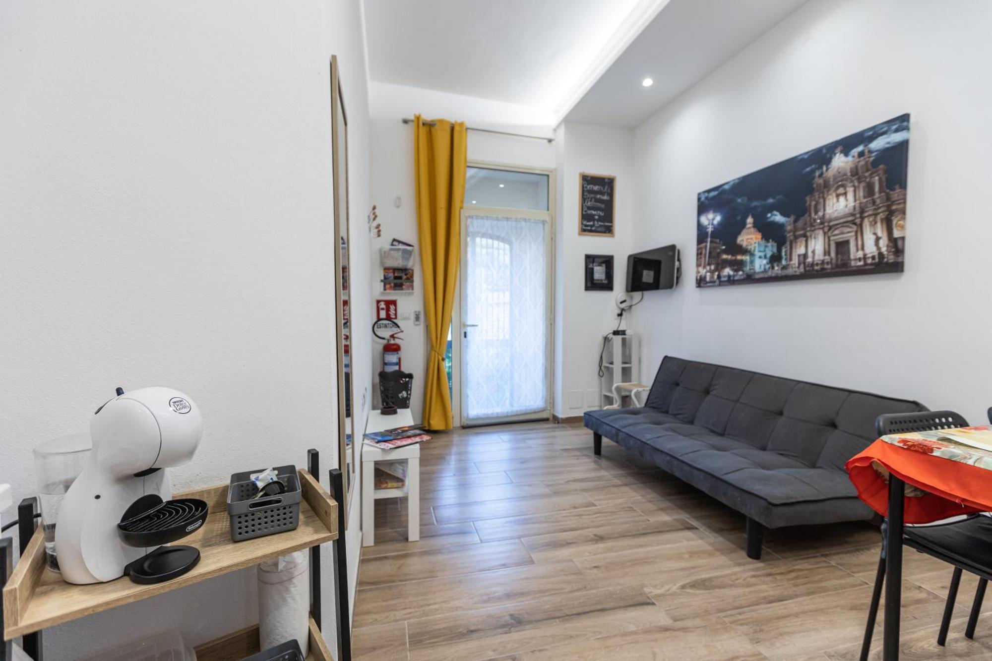 Al Castello-Independent House Villa Catania Exterior photo