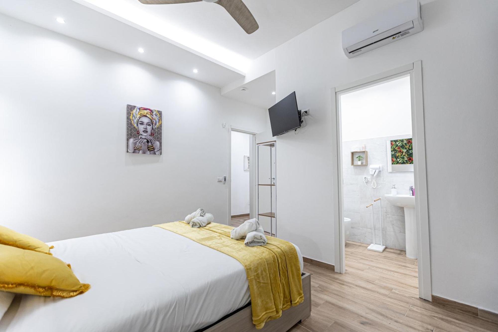 Al Castello-Independent House Villa Catania Exterior photo